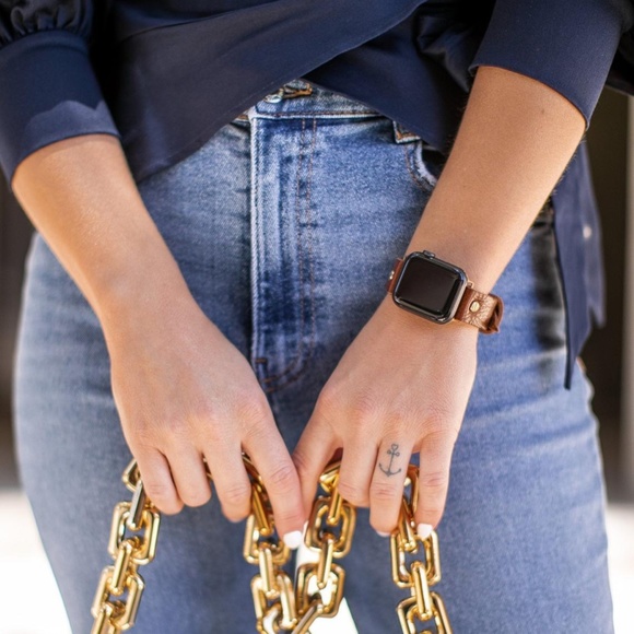 Brown Grain Leather Strap Gold Apple iWatch Band main image 4
